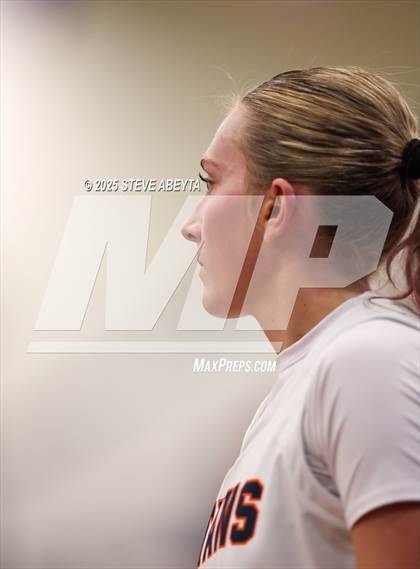 Thumbnail 1 in Regis Jesuit @ Legend (CHSAA 6A Sweet 16) photogallery.