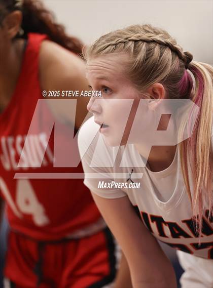 Thumbnail 2 in Regis Jesuit @ Legend (CHSAA 6A Sweet 16) photogallery.
