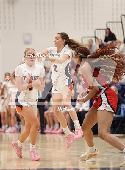 Thumbnail 1 in Regis Jesuit @ Legend (CHSAA 6A Sweet 16) photogallery.