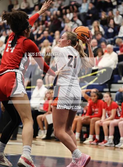 Thumbnail 1 in Regis Jesuit @ Legend (CHSAA 6A Sweet 16) photogallery.