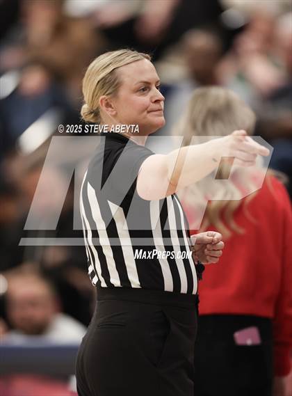 Thumbnail 3 in Regis Jesuit @ Legend (CHSAA 6A Sweet 16) photogallery.