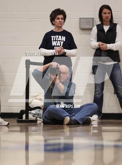 Thumbnail 1 in Regis Jesuit @ Legend (CHSAA 6A Sweet 16) photogallery.