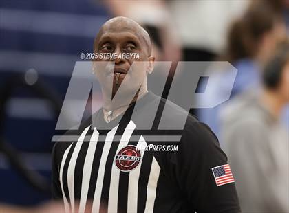 Thumbnail 2 in Regis Jesuit @ Legend (CHSAA 6A Sweet 16) photogallery.