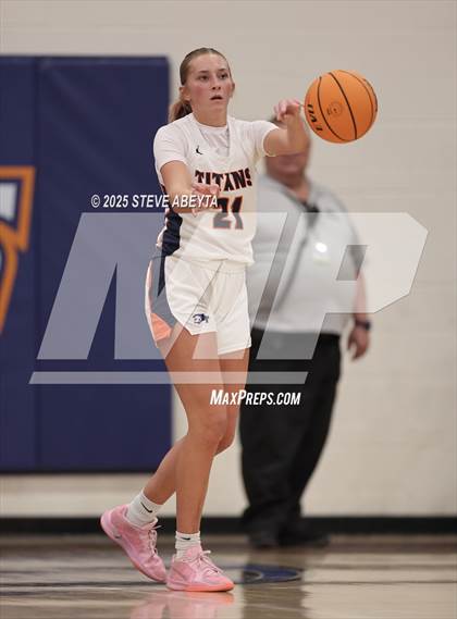 Thumbnail 2 in Regis Jesuit @ Legend (CHSAA 6A Sweet 16) photogallery.