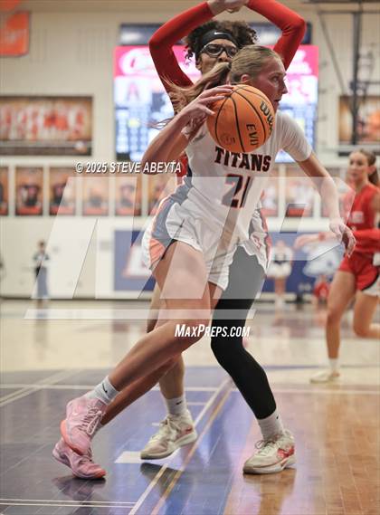 Thumbnail 1 in Regis Jesuit @ Legend (CHSAA 6A Sweet 16) photogallery.