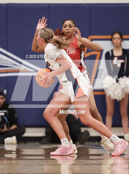 Thumbnail 2 in Regis Jesuit @ Legend (CHSAA 6A Sweet 16) photogallery.