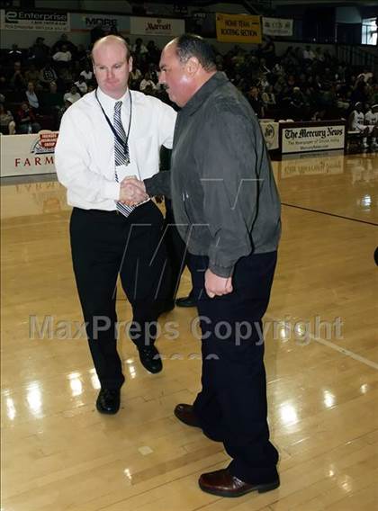 Thumbnail 1 in St. Ignatius vs. Sacred Heart Cathedral (CIF CCS D3 Final) photogallery.