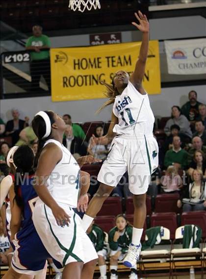 Thumbnail 2 in St. Ignatius vs. Sacred Heart Cathedral (CIF CCS D3 Final) photogallery.