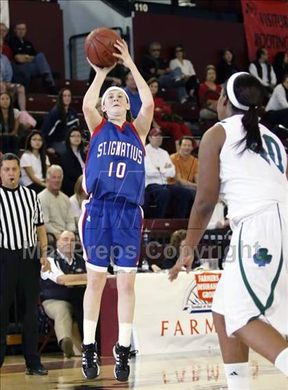 Thumbnail 3 in St. Ignatius vs. Sacred Heart Cathedral (CIF CCS D3 Final) photogallery.