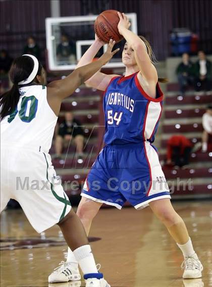 Thumbnail 2 in St. Ignatius vs. Sacred Heart Cathedral (CIF CCS D3 Final) photogallery.