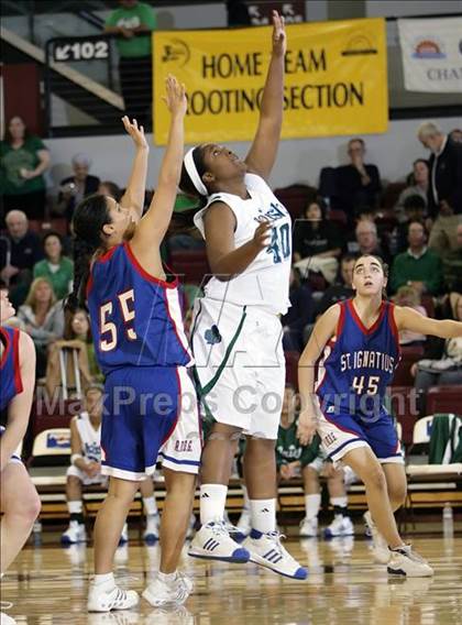 Thumbnail 1 in St. Ignatius vs. Sacred Heart Cathedral (CIF CCS D3 Final) photogallery.