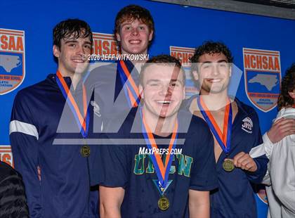 Thumbnail 1 in NCHSAA 8A Final Awards photogallery.