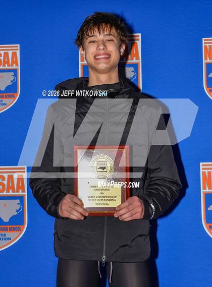 Thumbnail 2 in NCHSAA 8A Final Awards photogallery.