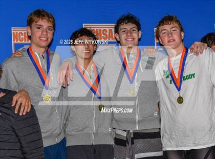 Thumbnail 1 in NCHSAA 8A Final Awards photogallery.