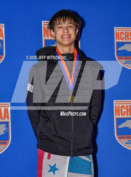 Thumbnail 3 in NCHSAA 8A Final Awards photogallery.