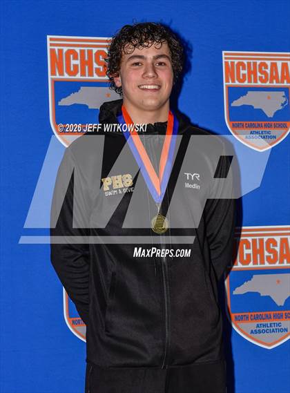 Thumbnail 1 in NCHSAA 8A Final Awards photogallery.