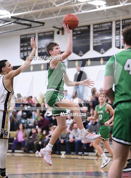 Thumbnail 3 in Mogadore @ Aquinas photogallery.