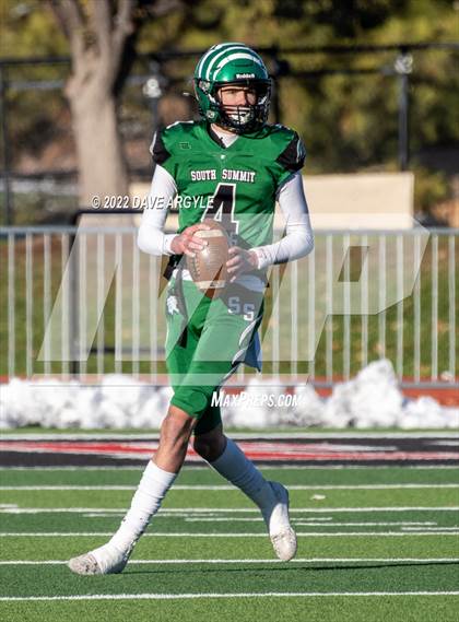 Thumbnail 2 in South Summit vs. Beaver (UHSAA 2A Semifinal) photogallery.