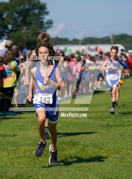 Thumbnail 1 in New Albany Cross Country Classic 2022 photogallery.