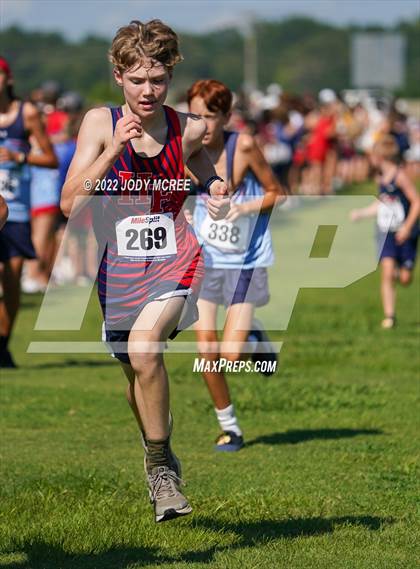 Thumbnail 3 in New Albany Cross Country Classic 2022 photogallery.