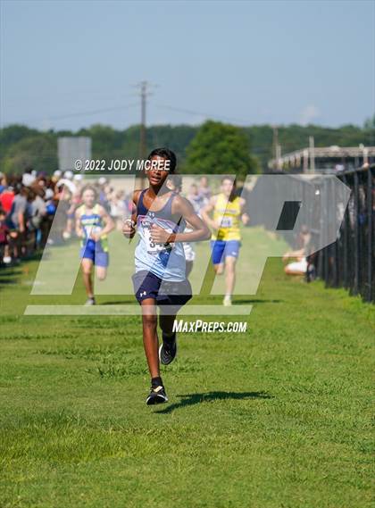 Thumbnail 1 in New Albany Cross Country Classic 2022 photogallery.