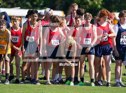 Thumbnail 1 in New Albany Cross Country Classic 2022 photogallery.