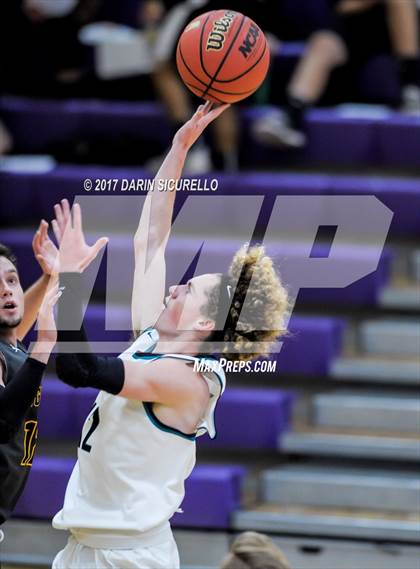 Thumbnail 2 in Saguaro vs. Highland (Mesa Fear the Hop Tournament)  photogallery.