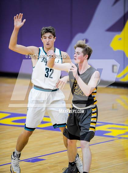 Thumbnail 2 in Saguaro vs. Highland (Mesa Fear the Hop Tournament)  photogallery.