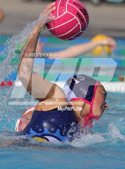 Thumbnail 1 in Elsinore vs. Granite Hills (Black Mountain Winter Classic) photogallery.