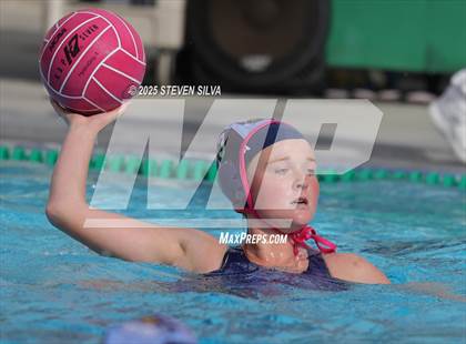 Thumbnail 3 in Elsinore vs. Granite Hills (Black Mountain Winter Classic) photogallery.