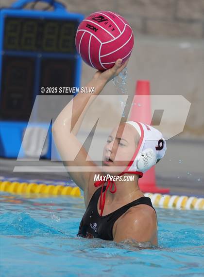 Thumbnail 3 in Elsinore vs. Granite Hills (Black Mountain Winter Classic) photogallery.