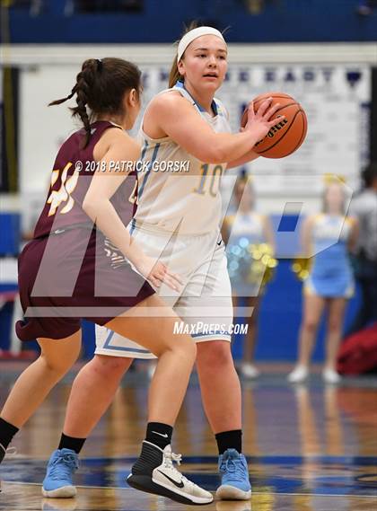 Thumbnail 2 in Maine West vs. Loyola Academy (IHSA 4A Sectional Final) photogallery.