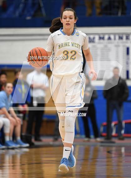 Thumbnail 1 in Maine West vs. Loyola Academy (IHSA 4A Sectional Final) photogallery.
