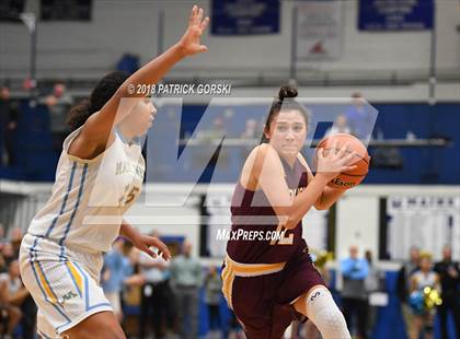 Thumbnail 2 in Maine West vs. Loyola Academy (IHSA 4A Sectional Final) photogallery.