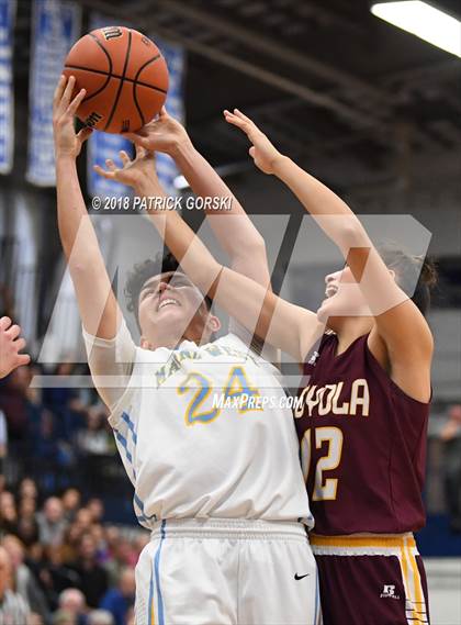 Thumbnail 3 in Maine West vs. Loyola Academy (IHSA 4A Sectional Final) photogallery.
