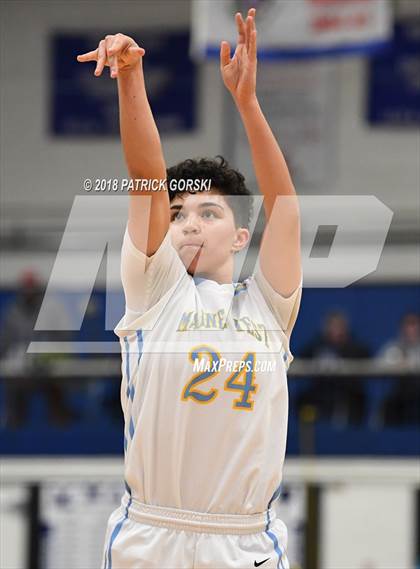 Thumbnail 1 in Maine West vs. Loyola Academy (IHSA 4A Sectional Final) photogallery.