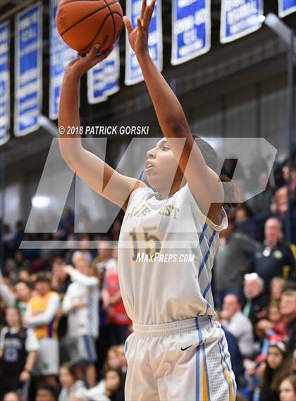 Thumbnail 2 in Maine West vs. Loyola Academy (IHSA 4A Sectional Final) photogallery.