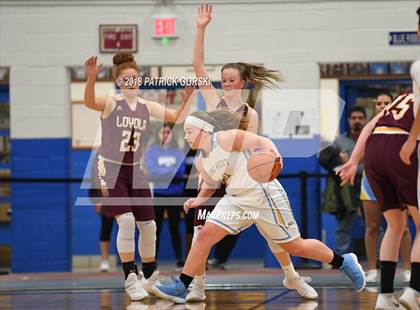 Thumbnail 3 in Maine West vs. Loyola Academy (IHSA 4A Sectional Final) photogallery.