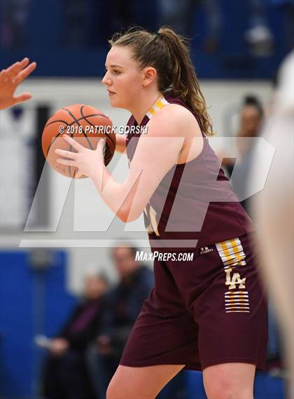 Thumbnail 3 in Maine West vs. Loyola Academy (IHSA 4A Sectional Final) photogallery.