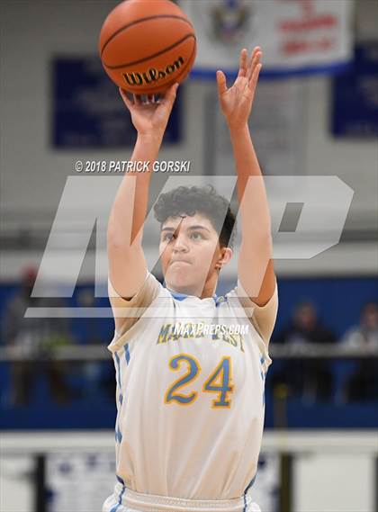 Thumbnail 3 in Maine West vs. Loyola Academy (IHSA 4A Sectional Final) photogallery.