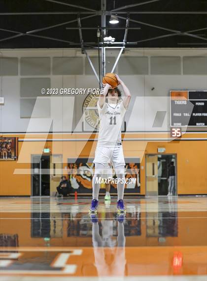 Thumbnail 3 in Notre Dame (SO) vs Sylmar (2023 South Pasadena Tournament) photogallery.