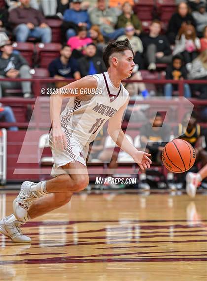 Thumbnail 2 in Martins Mill vs. Timpson (Holiday Hoops Tournament) photogallery.