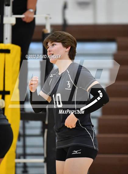 Thumbnail 3 in FR: George Washington @ Thomas Jefferson photogallery.