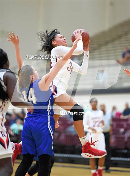 Thumbnail 2 in MacArthur [Douglas] vs Roosevelt [Theodore] photogallery.