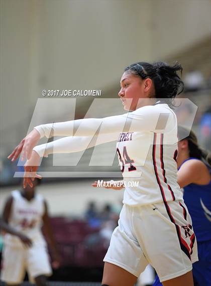 Thumbnail 2 in MacArthur [Douglas] vs Roosevelt [Theodore] photogallery.
