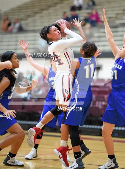 Thumbnail 3 in MacArthur [Douglas] vs Roosevelt [Theodore] photogallery.