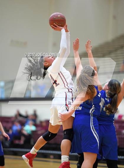 Thumbnail 2 in MacArthur [Douglas] vs Roosevelt [Theodore] photogallery.