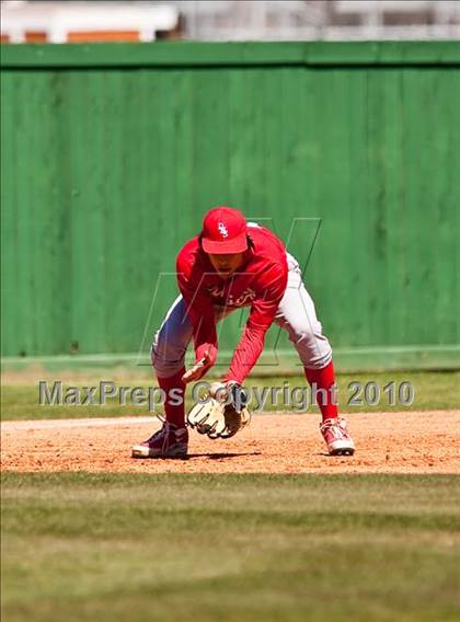 Thumbnail 2 in Dulles vs Montgomery (Alvin Tournament) photogallery.
