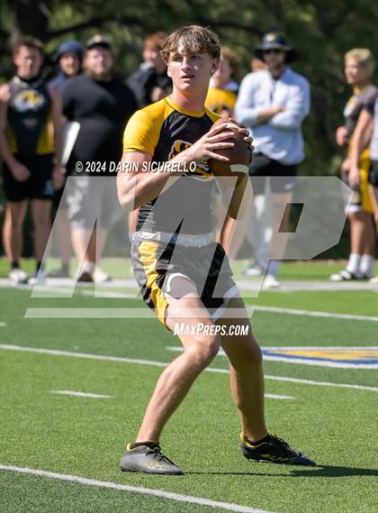Thumbnail 2 in Gilbert vs Sierra Linda (7on7 Northern Arizona Tournament) photogallery.