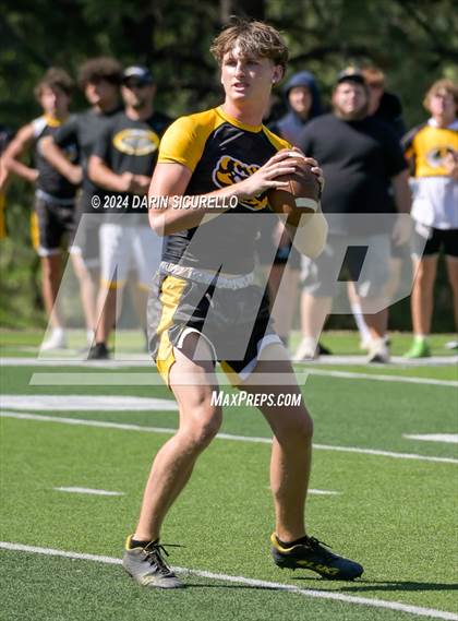 Thumbnail 2 in Gilbert vs Sierra Linda (7on7 Northern Arizona Tournament) photogallery.
